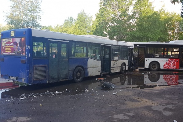 ДТП произошло на Таврической ДТП произошло на Таврической
