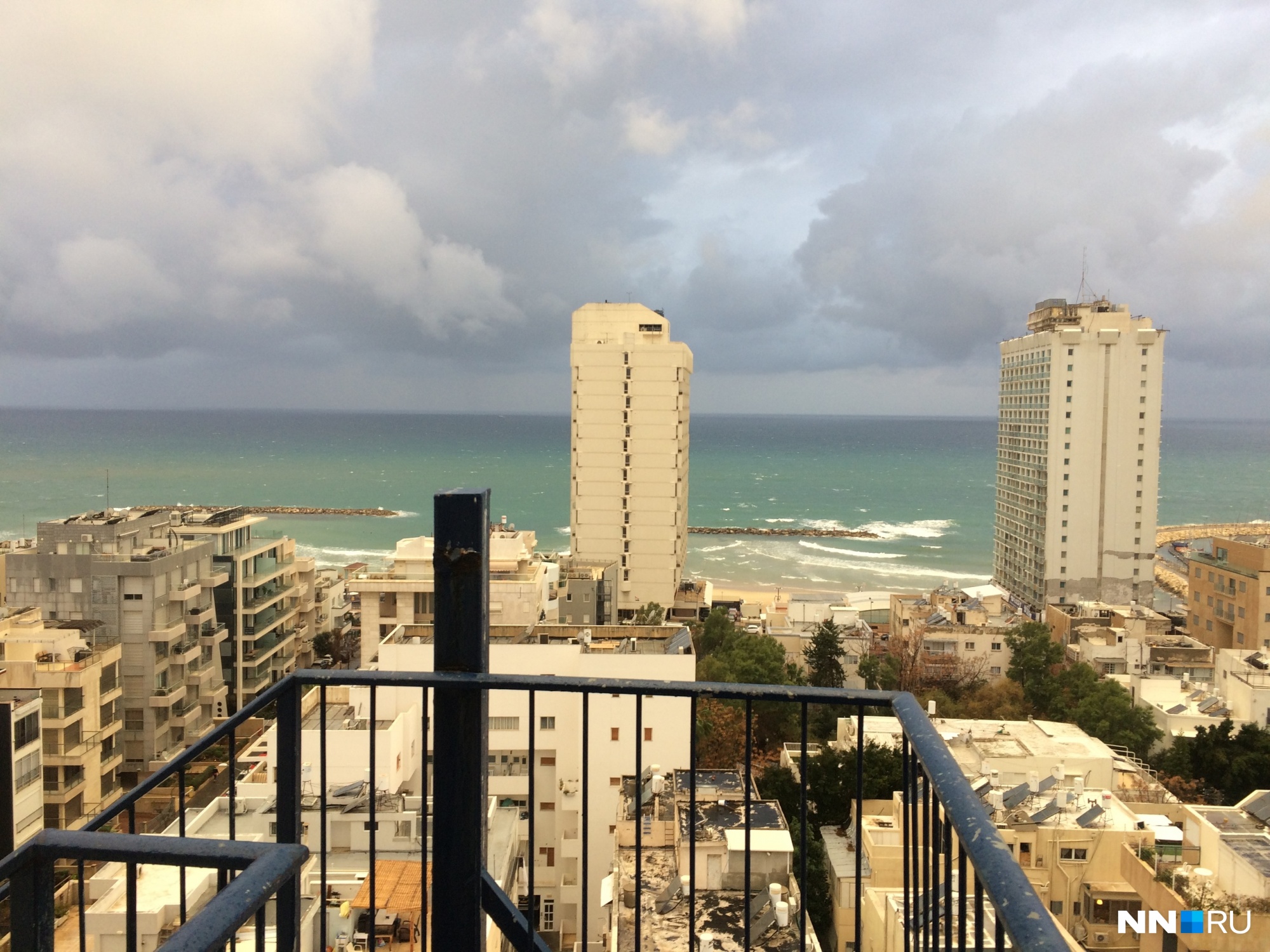 Тель-Авив с высоты выглядит как курортный город<br>