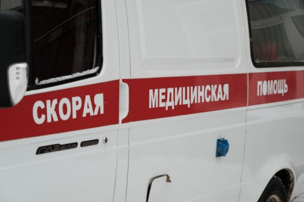 Пострадавших на горке увезли на скорой в больницу Пострадавших на горке увезли на скорой в больницу