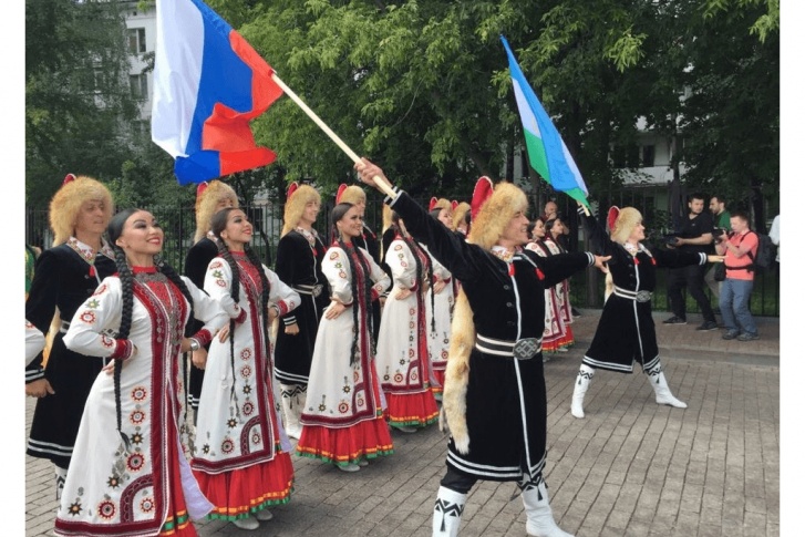 Для гостей и жителей столицы оборудовали башкирскую деревню Для гостей и жителей столицы оборудовали башкирскую деревню