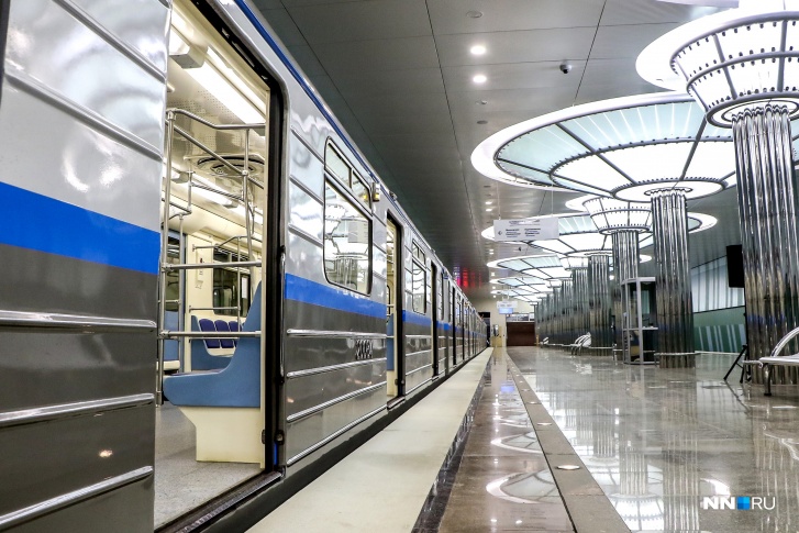 Новая станция метро «Стрелка» пользуется особой популярностью у нижегородцев только во время мероприятий на стадионе Новая станция метро «Стрелка» пользуется особой популярностью у нижегородцев только во время мероприятий на стадионе