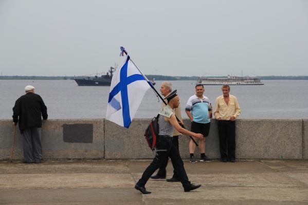 Реконструкторы в день ВМФ воссоздадут встречу Петра I со стрельцами и воеводой Реконструкторы в день ВМФ воссоздадут встречу Петра I со стрельцами и воеводой