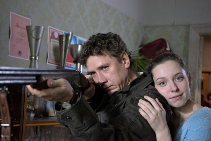 В сериале играют известные актёры — Александр Яценко, Татьяна Лялина В сериале играют известные актёры — Александр Яценко, Татьяна Лялина