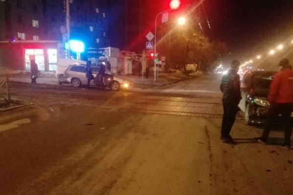 Авария произошла около восьми вечера, сообщает «Автоспас» Авария произошла около восьми вечера, сообщает «Автоспас»