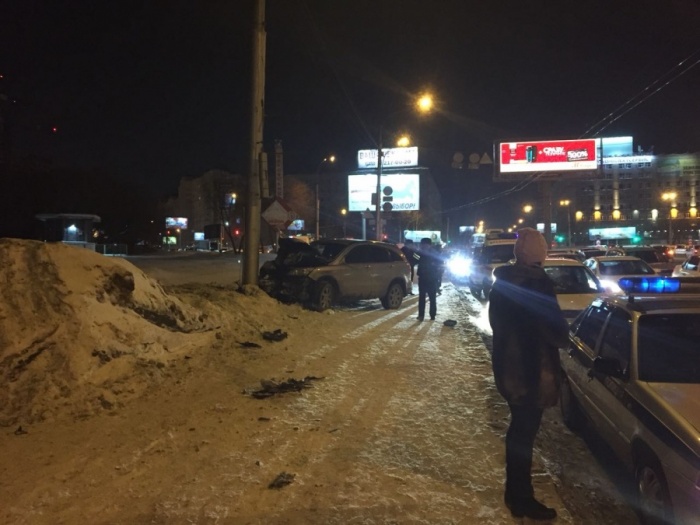 Авария произошла во время праздничного салюта Авария произошла во время праздничного салюта