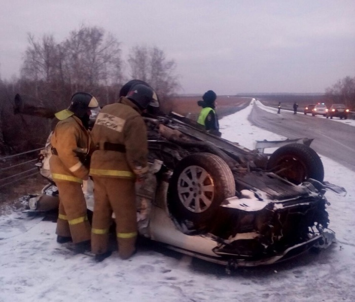 Водитель и пассажиры Toyota погибли на месте Водитель и пассажиры Toyota погибли на месте