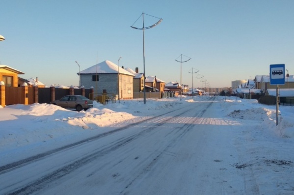 Жители частного сектора усмотрели нарушения и противоречия в постановлениях властей, касающихся памятника природы «Тополя», расположенного вблизи их домов Жители частного сектора усмотрели нарушения и противоречия в постановлениях властей, касающихся памятника природы «Тополя», расположенного вблизи их домов