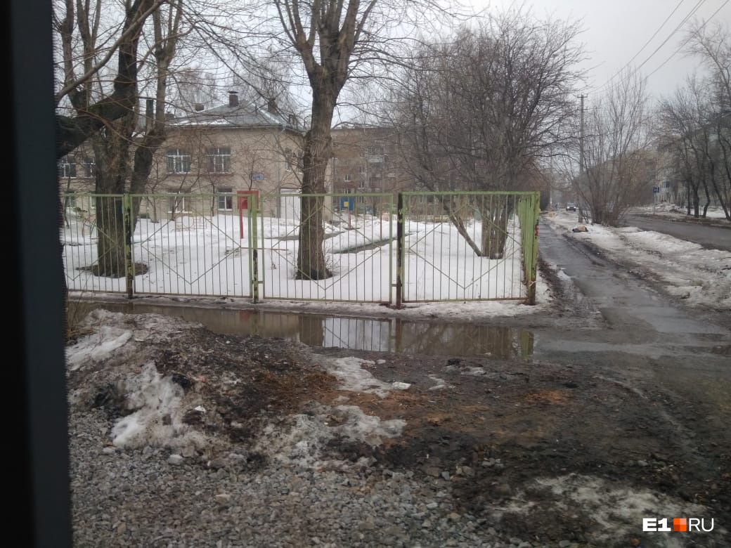 Высокинский назвал самые грязные районы города, но нашел им оправдание: онлайн-трансляция