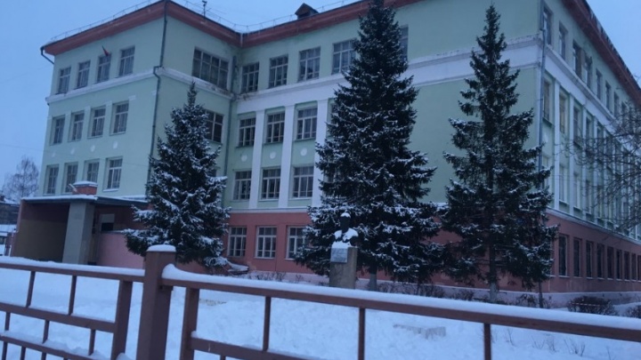 Жительница Дзержинска взыскала компенсацию со школы за порванную селезёнку ребенка