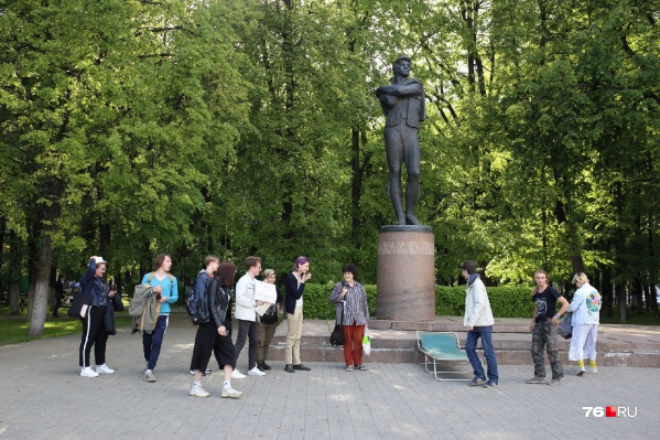 Представители ЛГБТ-сообщества провели акцию 27 мая Представители ЛГБТ-сообщества провели акцию 27 мая