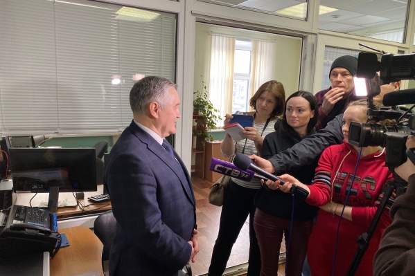 Начальник отдела гражданской защиты администрации Северодвинска Валентин Магомедов Начальник отдела гражданской защиты администрации Северодвинска Валентин Магомедов 