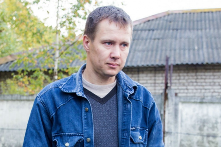 Активиста Руслана Вахапова задержали, когда он приехал отмечаться в надзор Активиста Руслана Вахапова задержали, когда он приехал отмечаться в надзор