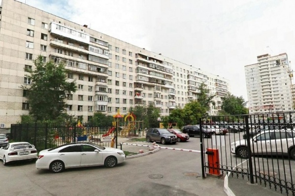 В доме на улице Кирова, 21 открыт спецсчёт на капремонт. Но раскрывать сведения о поступлении денег от собственников на него УК не может В доме на улице Кирова, 21 открыт спецсчёт на капремонт. Но раскрывать сведения о поступлении денег от собственников на него УК не может