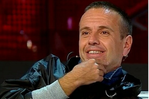 Звезда 90-х предлагает новоявленному сыну встретиться в суде Звезда 90-х предлагает новоявленному сыну встретиться в суде