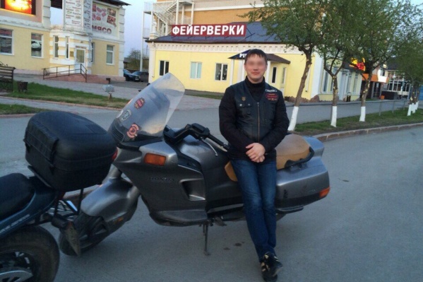 Мужчину нашли в лесу около Перевалово Мужчину нашли в лесу около Перевалово