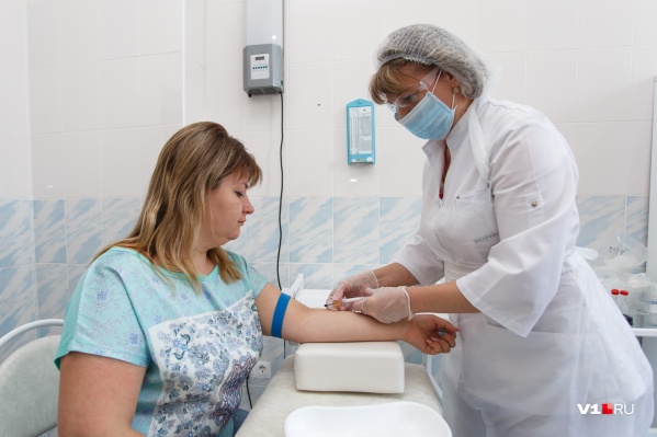 Вакцинацию от гриппа предполагается закончить до 15 ноября Вакцинацию от гриппа предполагается закончить до 15 ноября