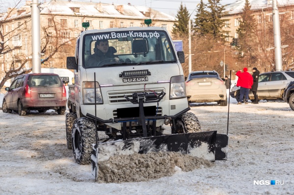 Этот пикапчик Suzuki Carry<b class="_"> </b>2006 года выпуска Антон купил более года назад Этот пикапчик Suzuki Carry<b class="_"> </b>2006 года выпуска Антон купил более года назад