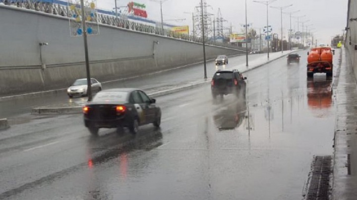 В Минтрансе объяснили, почему произошел потоп в тоннеле на Московском шоссе