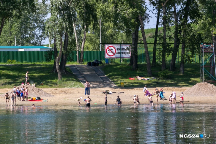 В Красноярске пока вообще нигде не разрешено купаться В Красноярске пока вообще нигде не разрешено купаться