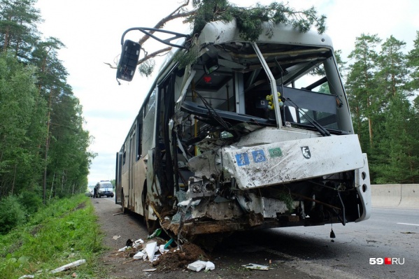 Автобус двигался из Краснокамска в Пермь Автобус двигался из Краснокамска в Пермь