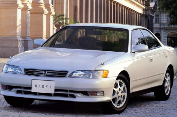 Toyota Mark 2. Как думаете, сколько литров бензина сжигает автомобиль? Toyota Mark 2. Как думаете, сколько литров бензина сжигает автомобиль?