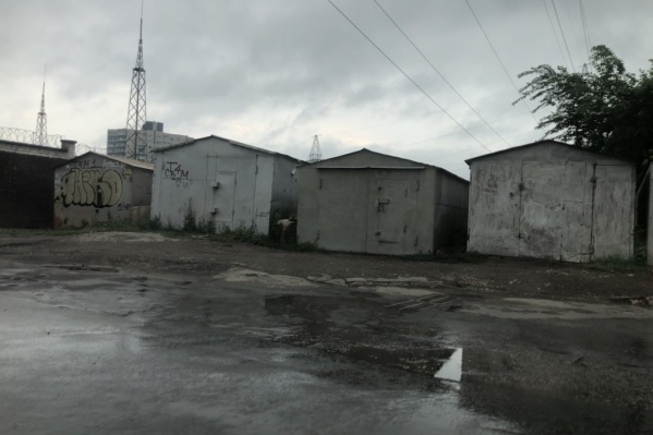 Эти гаражи предлагают снести Эти гаражи предлагают снести