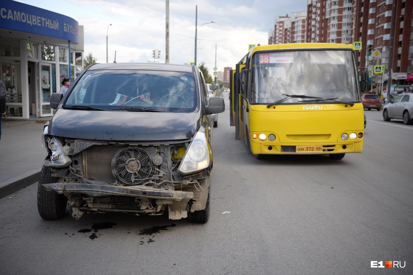 Виновник аварии не пострадал Виновник аварии не пострадал 