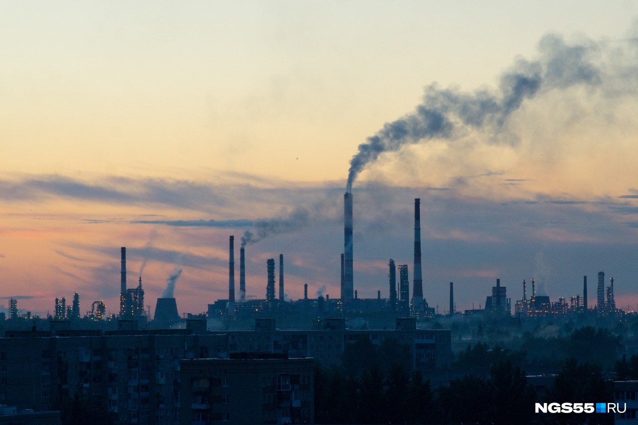 Специалисты рассказали, в каком округе Омска в сентябре был самый чистый воздух