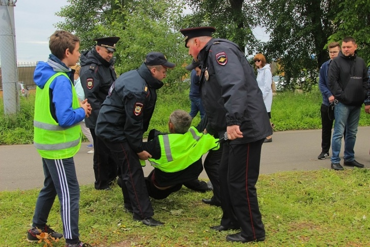 Владимира Когута задержали на Дне города Владимира Когута задержали на Дне города