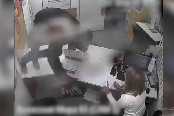 Женщина сумела защититься от напавшего на нее наркомана Женщина сумела защититься от напавшего на нее наркомана