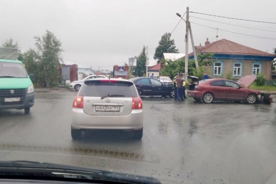 Новый светофор планируют поставить до 10 октября Новый светофор планируют поставить до 10 октября