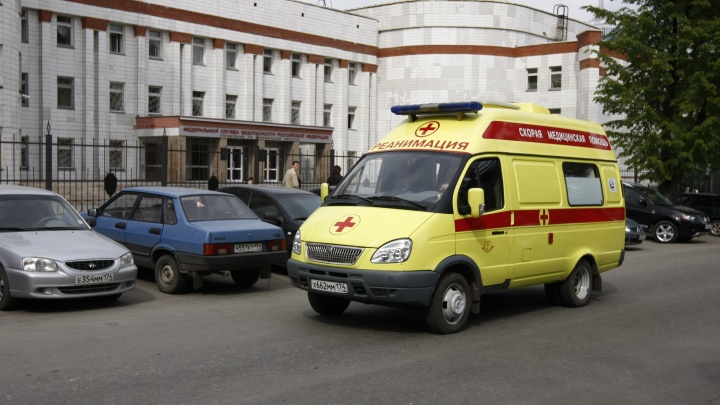 Четырёхлетний мальчик выпал из окна пятого этажа в Челябинске