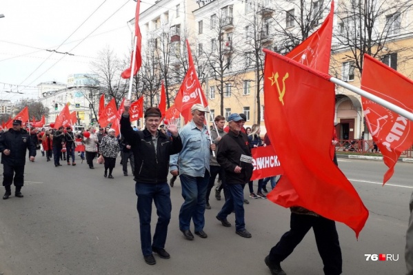 Коммунисты грозят устроить несанкционированное мероприятие, если им не дадут добро на проведение демонстрации Коммунисты грозят устроить несанкционированное мероприятие, если им не дадут добро на проведение демонстрации