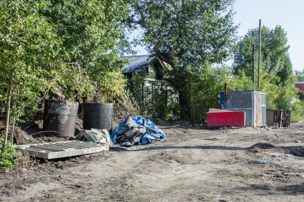 Власти выкупили 10 участков и скоро начнут сносить дома Власти выкупили 10 участков и скоро начнут сносить дома