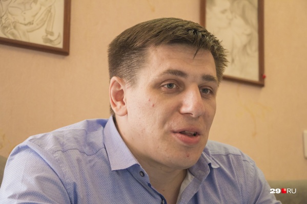 Андрею Боровикову уже несколько месяцев запрещено общаться с участниками акции протеста 7 апреля Андрею Боровикову уже несколько месяцев запрещено общаться с участниками акции протеста 7 апреля