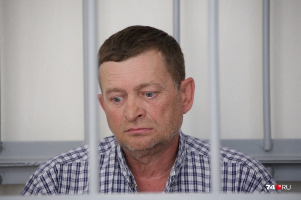 В суде Азат Зарипов выглядел предельно подавленным В суде Азат Зарипов выглядел предельно подавленным