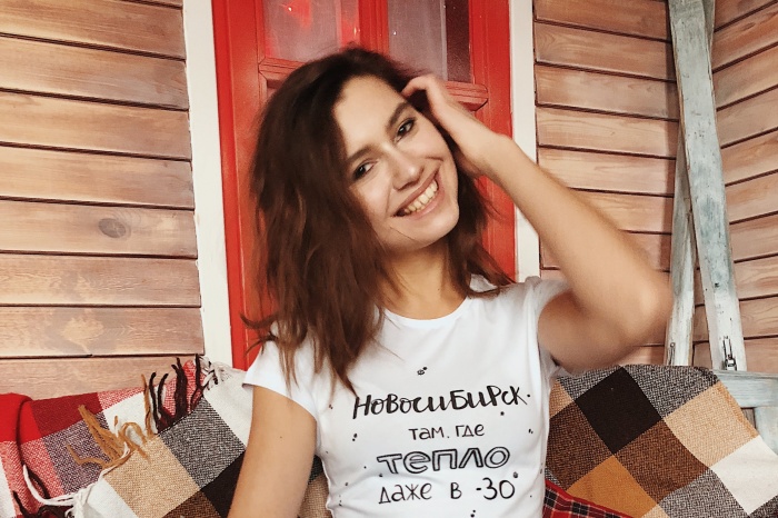 По словам авторов проекта, их обидело то, что новосибирцам нечего носить с символикой своего города По словам авторов проекта, их обидело то, что новосибирцам нечего носить с символикой своего города