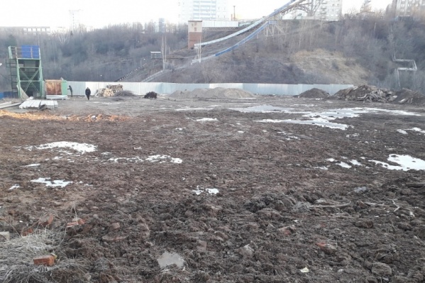 В городской администрации сообщили, что вся эта история не должна повлиять на сроки сдачи базы В городской администрации сообщили, что вся эта история не должна повлиять на сроки сдачи базы