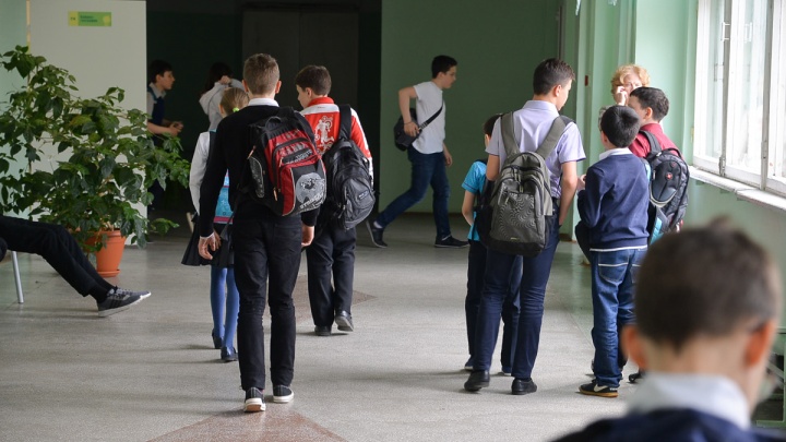 Места для первоклассников остались в 98 екатеринбургских школах: смотрим, куда записываться с 1 июля