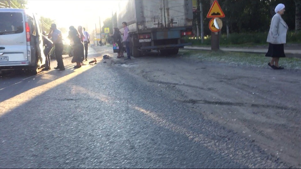Полиция: водитель, сбивший четверых детей в центре Архангельска, был трезв