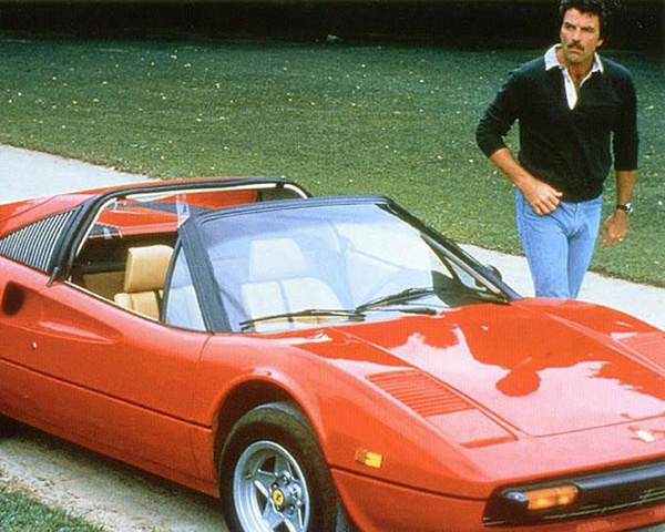 15. Ох уж этот красный Ferrari.