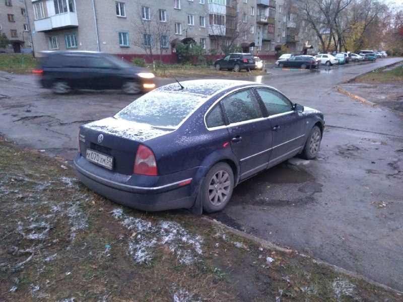Хоть снега сегодня выпало и немного, но начало зиме положено Хоть снега сегодня выпало и немного, но начало зиме положено