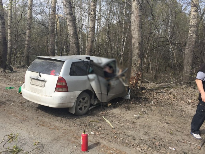 Перед аварией полицейские просили водителя Toyota Fielder остановиться, но он проигнорировал требование Перед аварией полицейские просили водителя Toyota Fielder остановиться, но он проигнорировал требование