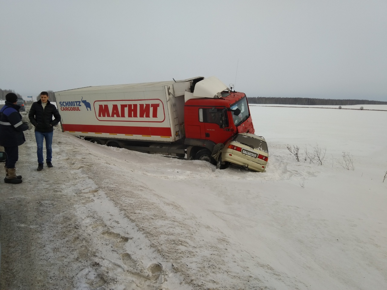 30 декабря 2019 г. Фура магнит зима. Авария на трассе магнитовских фур.