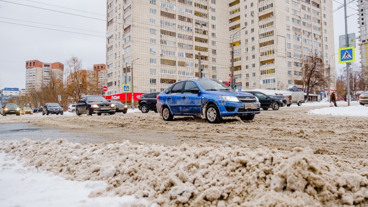 Пермские власти оштрафовали подрядчика на 3,5 миллиона рублей за плохую уборку снега