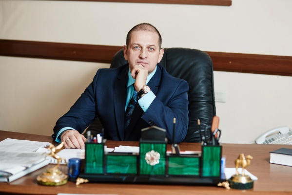 Златоустом Вячеслав Жилин руководил с 2012 года Златоустом Вячеслав Жилин руководил с 2012 года