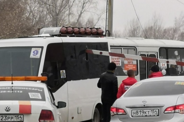 Во время ДТП в Калининском районе никто не пострадал Во время ДТП в Калининском районе никто не пострадал