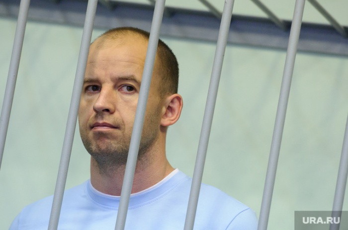 Александр Косман — один из четырех подсудимых Александр Косман — один из четырех подсудимых