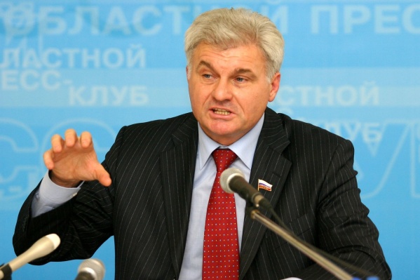 Владимир Плотников: «Это всё исключительно на добровольной основе» Владимир Плотников: «Это всё исключительно на добровольной основе»