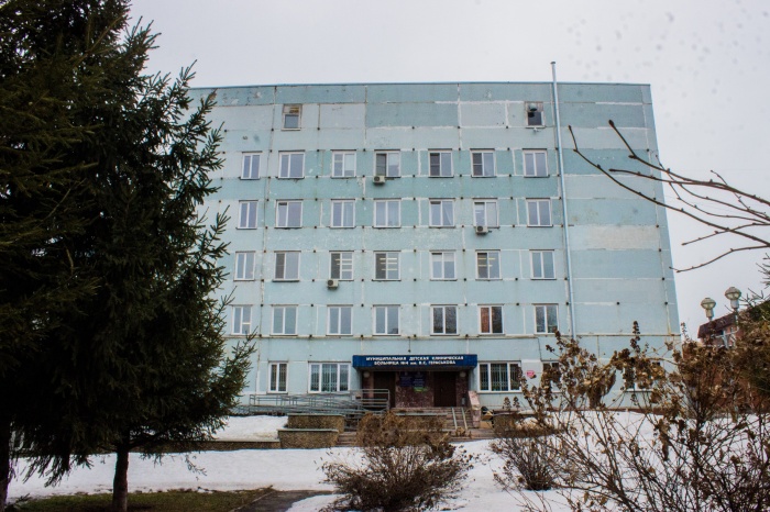 Пациенты обвинили медиков Детской городской клинической больницы № 4 в жестоком обращении с детьми-отказниками Пациенты обвинили медиков Детской городской клинической больницы № 4 в жестоком обращении с детьми-отказниками
